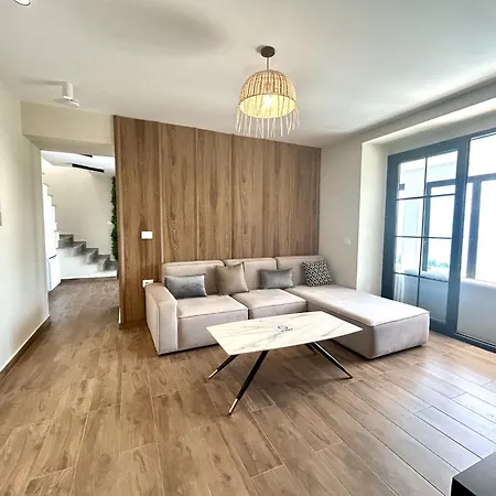 فيلة Bella Vista Rezidence
